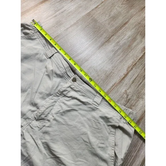 Columbia Mens Gray Flat Front Outdoor Cargo Shorts 42x10 Lightweight Pockets - Picture 2 of 7